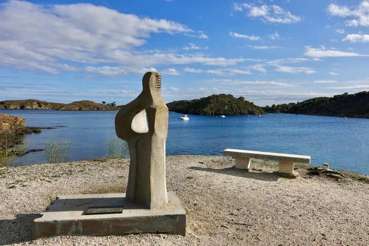 Hello Cadaqués: Private 2-Hour Intro City Walk with Local Guide