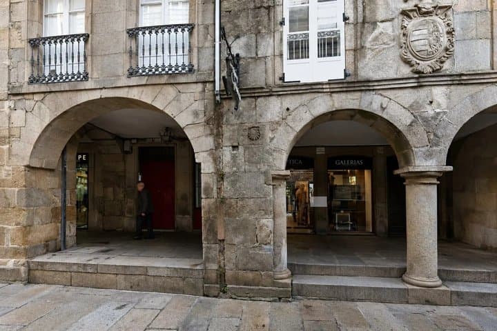 Self Guided Walking Tour to Santiago de Compostela with Quiz