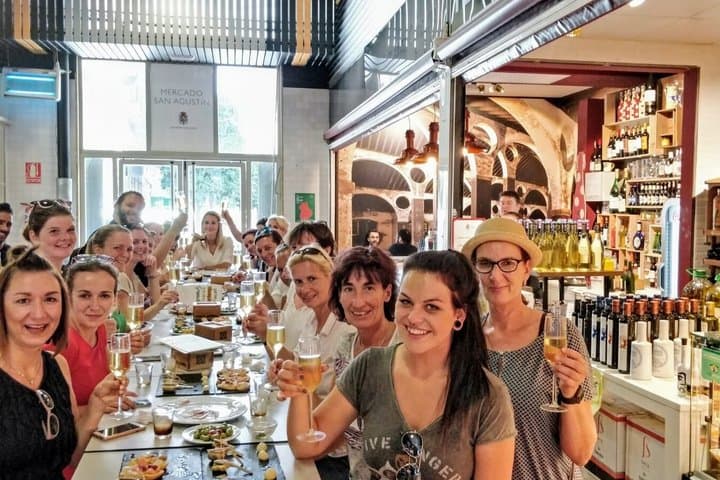 Private Food Tour with Tapas Included in Seville
