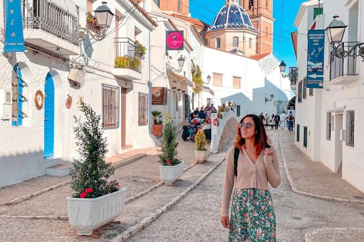 Day trip to Guadalest, Altea and the beach from Valencia