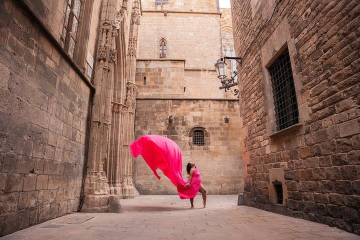 Barcelona Flying Dress photoshoot