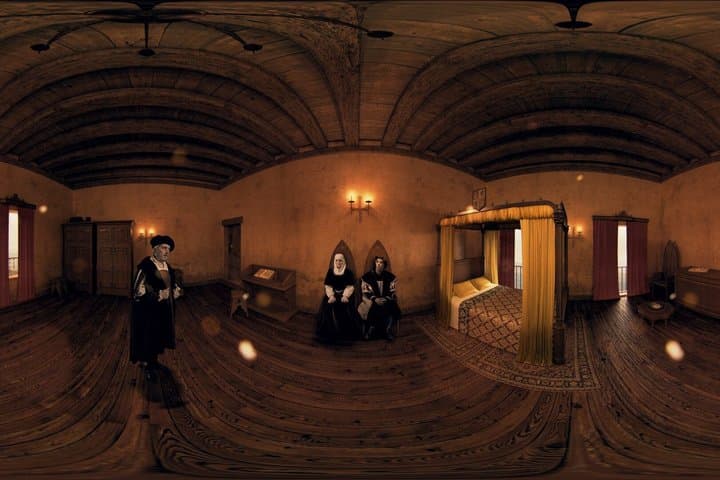 Historical Tour of Granada with Augmented Reality