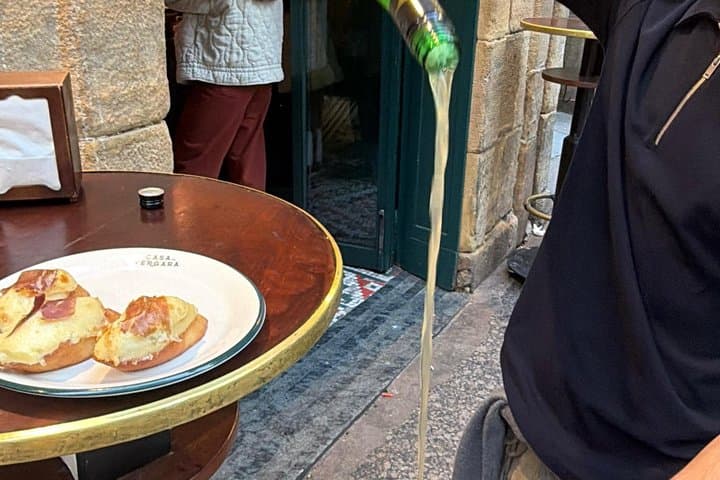 San Sebastián Private Pintxo Tour: Viral, Luxury and Belly Buster