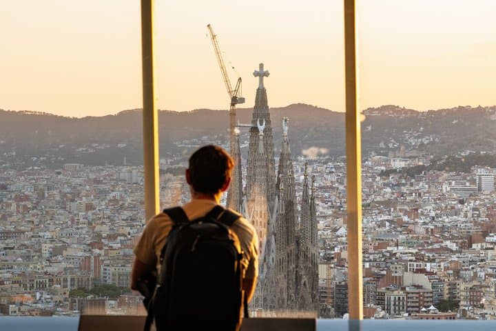 Entrance to the Mirador Torre Glories Barcelona