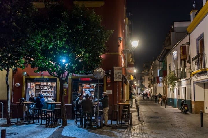 Triana de Noche : an exclusive tour with unforgettable views