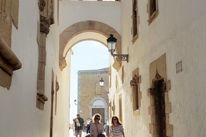 Sitges. Private Tour - Escape from Barcelona