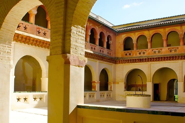 Guided tour of the Monastery of San Isidoro del Campo