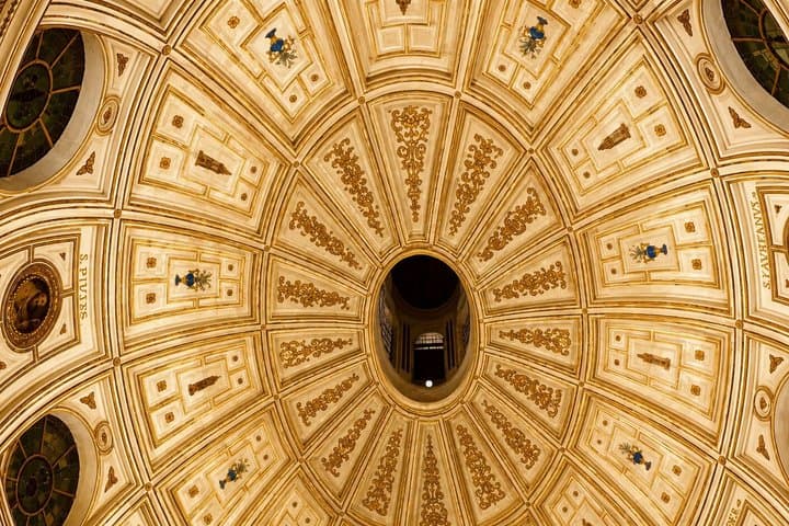 Seville Cathedral & Giralda: Guided Tour with Fast-Track Tickets