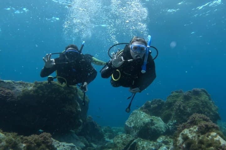 Playa Blanca Scuba Diving for Beginners with Free Videos