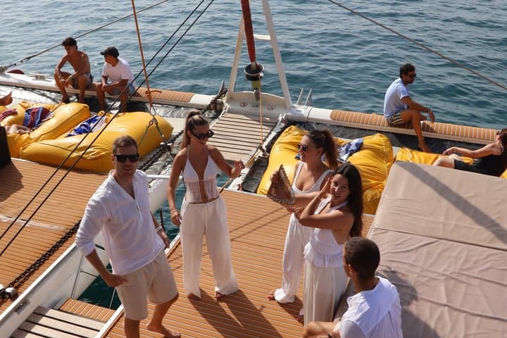 Catamaran Cruise Along Costa Dorada
