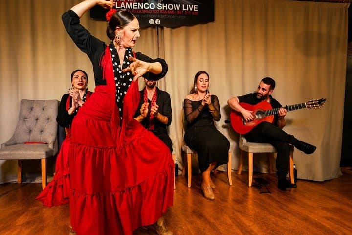 Flamenco Show and Dinner in Fuengirola Mijas Restaurant Tipi Tapa