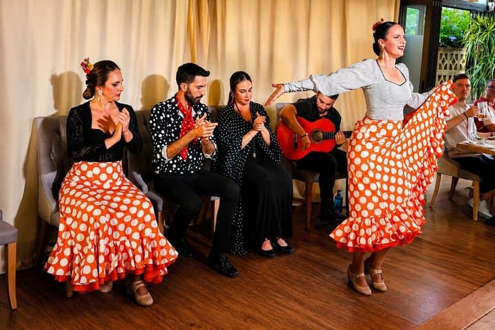 Flamenco Show and Dinner in Fuengirola Mijas Restaurant Tipi Tapa