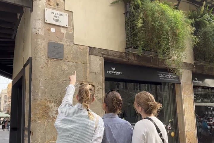 Barcelona Self Guided Sherlock Holmes Murder Mystery Game