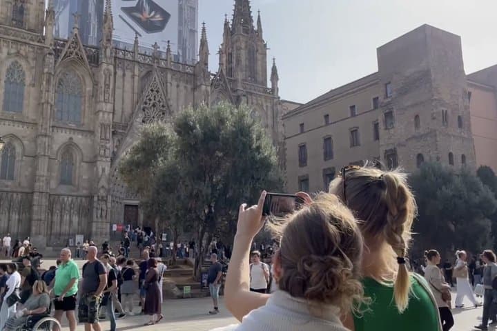 Self Guided Private Secrets of Barcelona Exploration Game Tour
