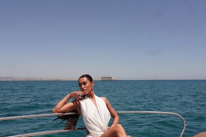 Valencia Private Motorboat Rental with drinks