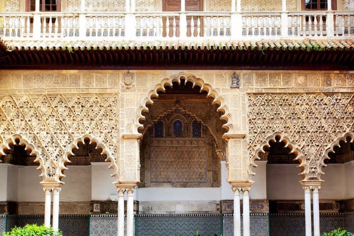 Royal Alcazar and Jewish Quarter