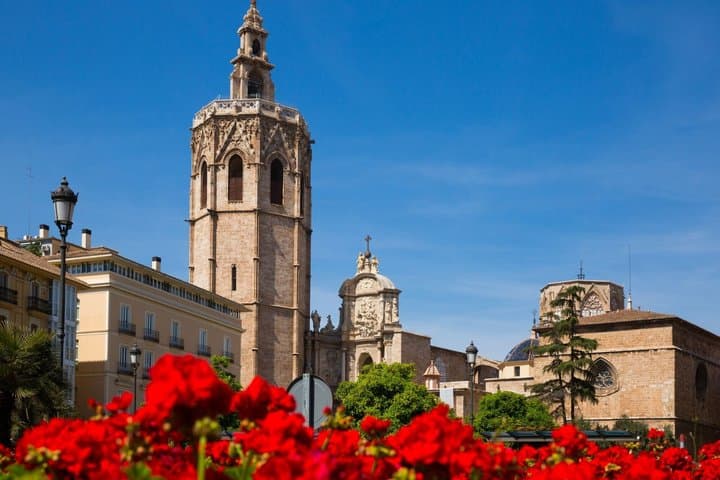 Palma Mallorca Scavenger Hunt & Self-Guided Walking Tour
