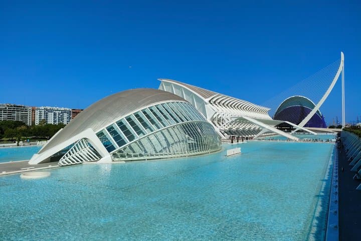 Bike Tour of Valencia See Iconic Landmarks