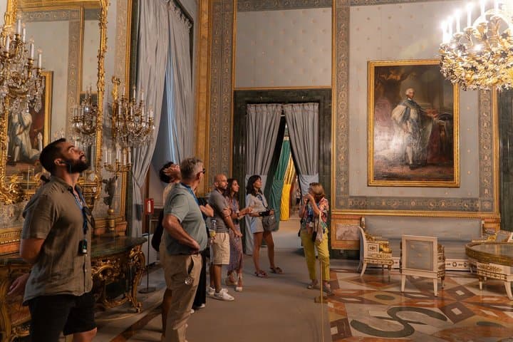 Madrid Royal Palace Small Group Guided Tour with Wine Tasting