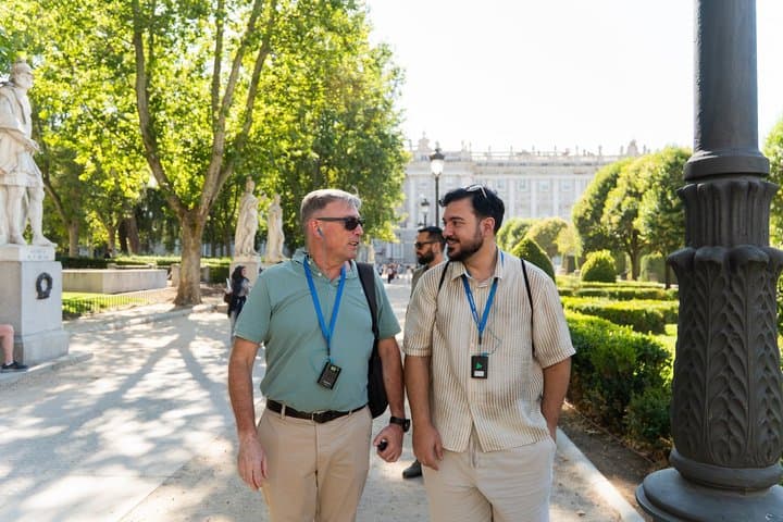 Madrid Royal Palace Small Group Guided Tour with Wine Tasting
