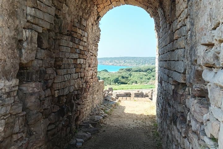 Tarifa, Cadiz : Baelo Claudia experience, tour and Roman food