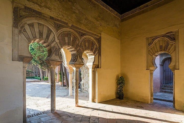 Málaga Alcazaba and Gibralfaro Castle Admission Ticket
