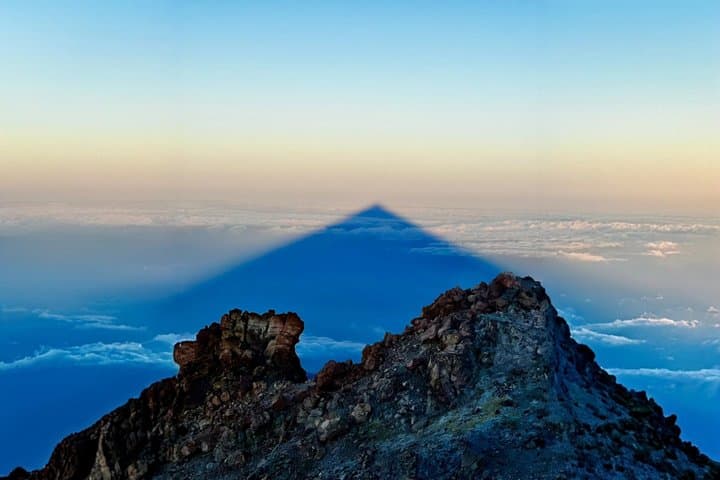 Teide by Nigh - Sunrise Hike with Altavista Refuge Stay