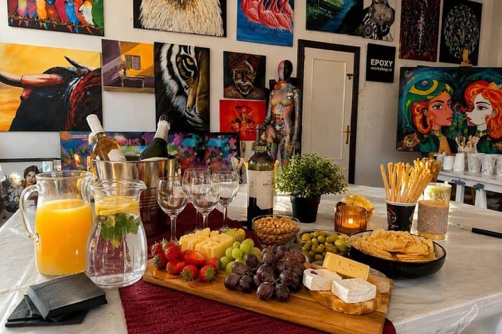 Create Your Own Epoxy Artwork in Marbella