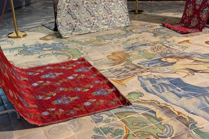 Valencia Silk Route Lonja De La Seda Walking Tour