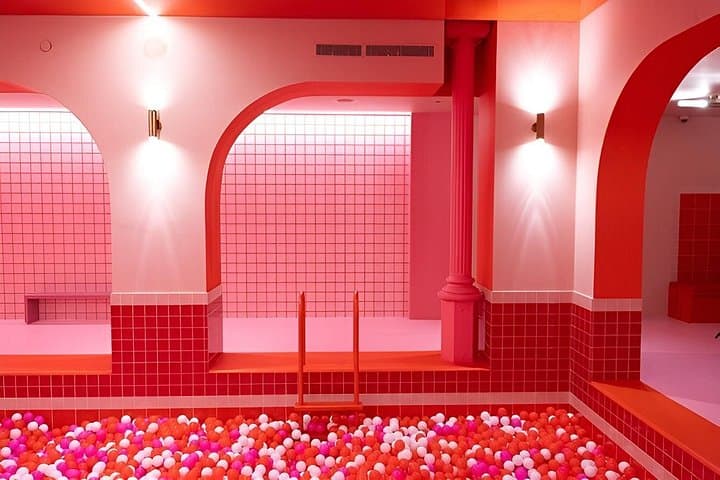 House of Candy Barcelona Ticket with 12 Themed Rooms