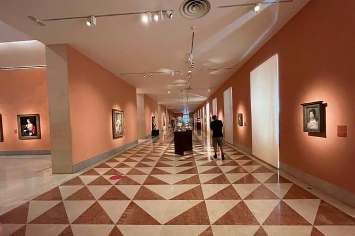 Skip-the-line entrance to the Thyssen Museum in Madrid with Audio Guide