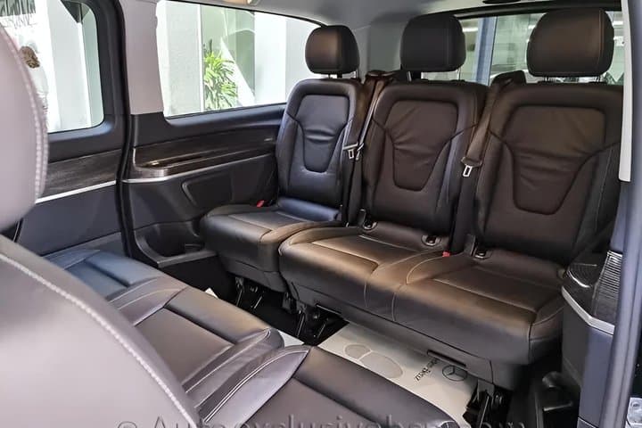 Barcelona Airport Private Arrival Transfers to Barcelona City