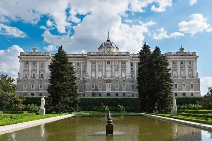 Private Guided Tour of the Royal Palace of Madrid