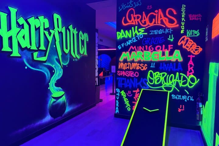 Indoor 18 Holes UV Glow Minigolf Adventure in Marbella