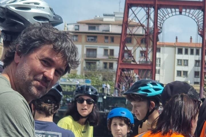 Private Bilbao to Getxo Scenic Bike Tour with Coastal Views