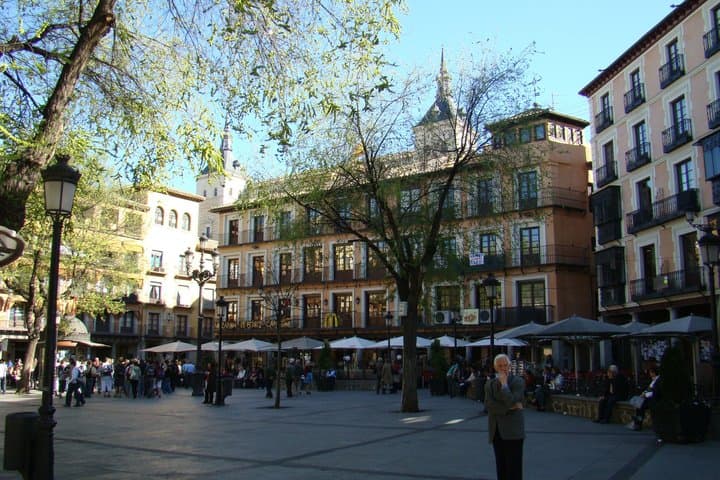 Private Tour Toledo Historic Center with Cathedral Entrance