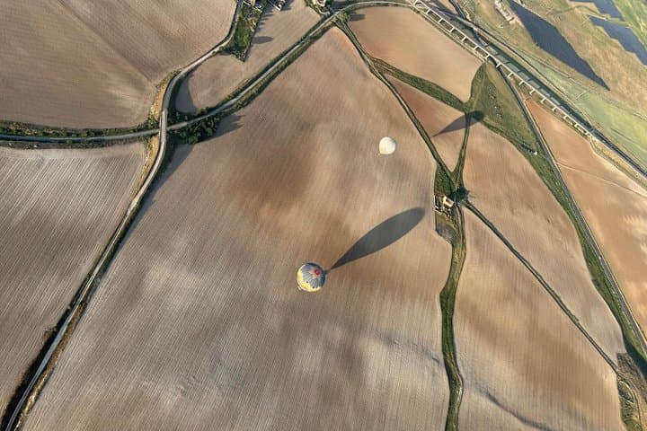 Balloon flight at dawn in Salamanca