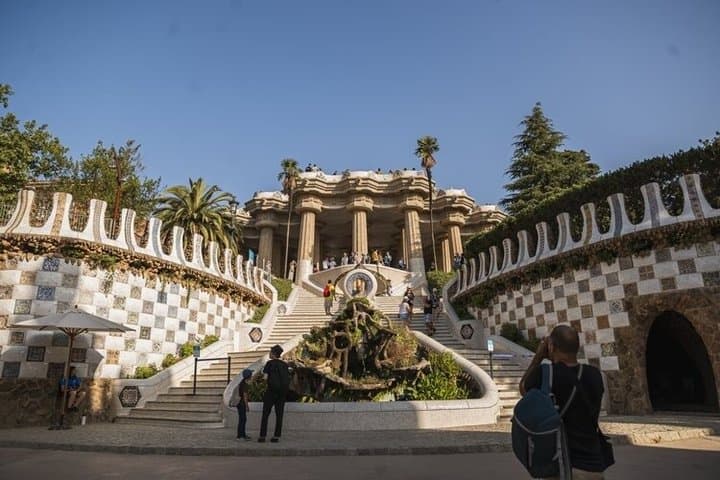 Admission to Park Güell de Barcelona with Audio Guide