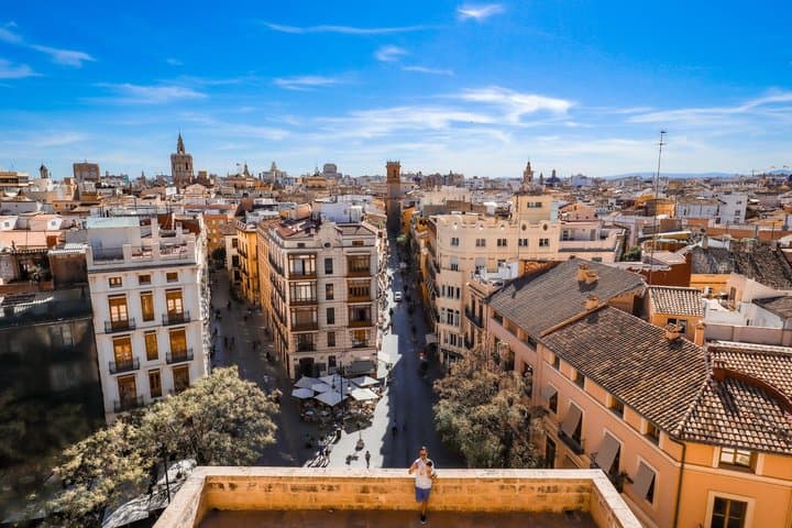 Free walking Tour Valencia Essentials with local guides