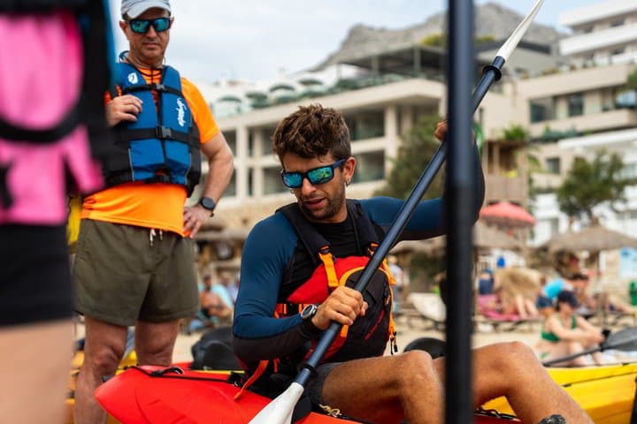 Kayak Discovery