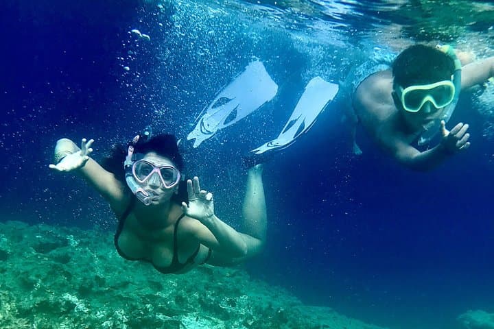 Paddle surfing and snorkeling in Ibiza