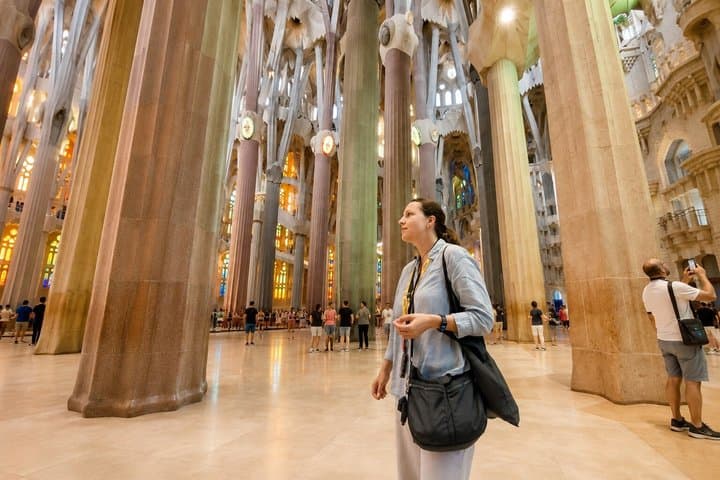 Private Sagrada Familia Tour ENG FR PT RU ES