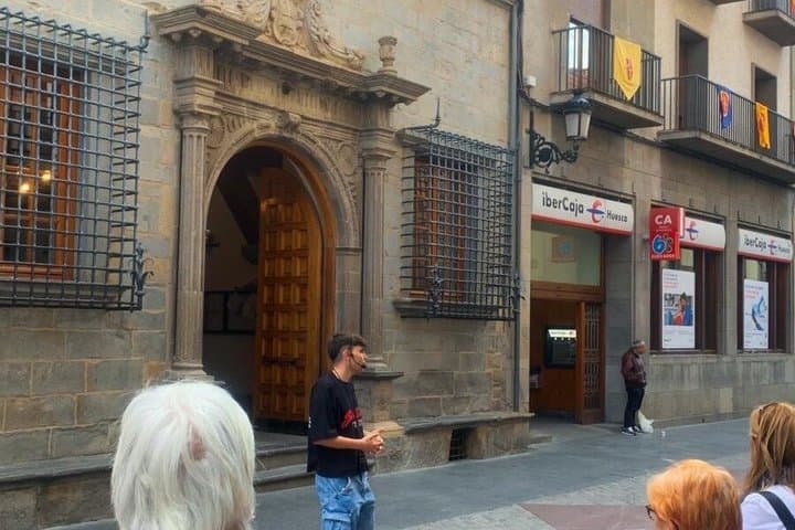 Guided Tour of Jaca Discover the History and Culture