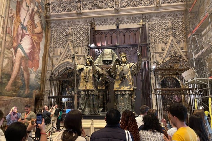 Private tour of Seville Cathedral and the Giralda