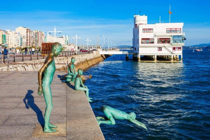 Hello Santander: Private 2-Hour Intro City Walk with Local Guide