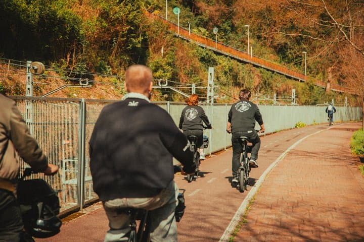Small-Group Electric Bike Tour in San Sebastián