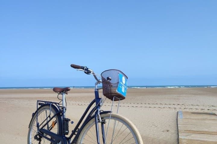 Coastal Bike Tour to Port Saplaya