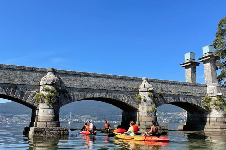 Kayak tour of San Simon Island and San Anton