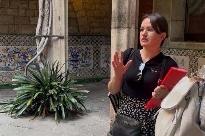 Gothic Quarter Private Walking Tour: Old Town & Hidden Gems