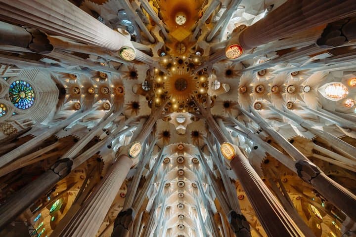 Sagrada Familia Small Group Tour with Skip-the-Line Access